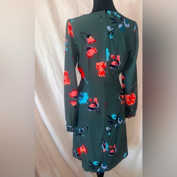 NWOT Loft Floral Ruffle Trim Shirtdress. Size: 0 Smart style - Picture 4 of 8